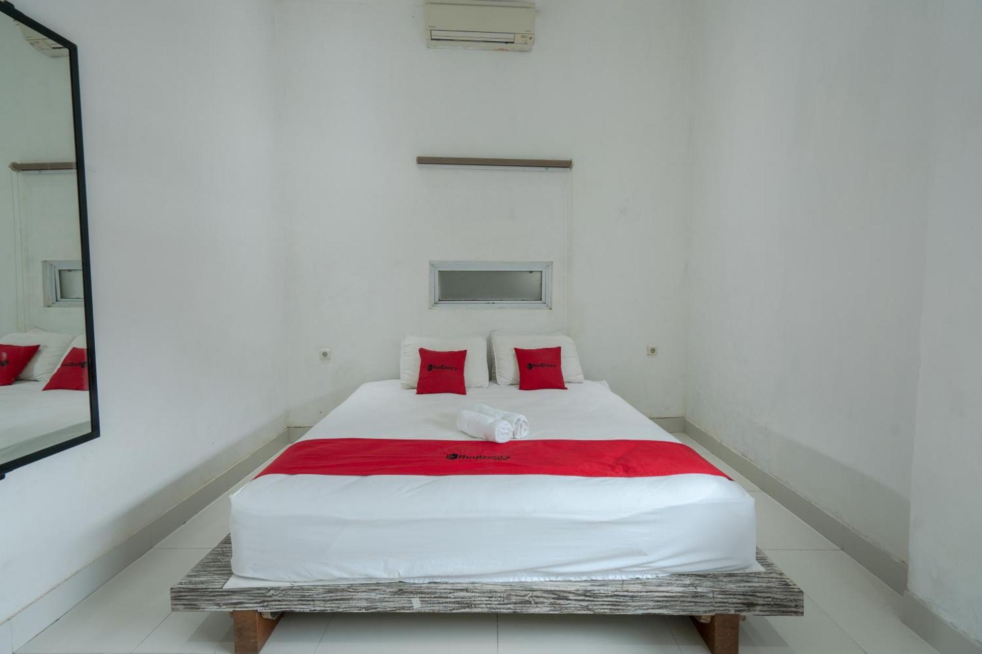 Reddoorz Near Ubud Village Sukawati Dış mekan fotoğraf