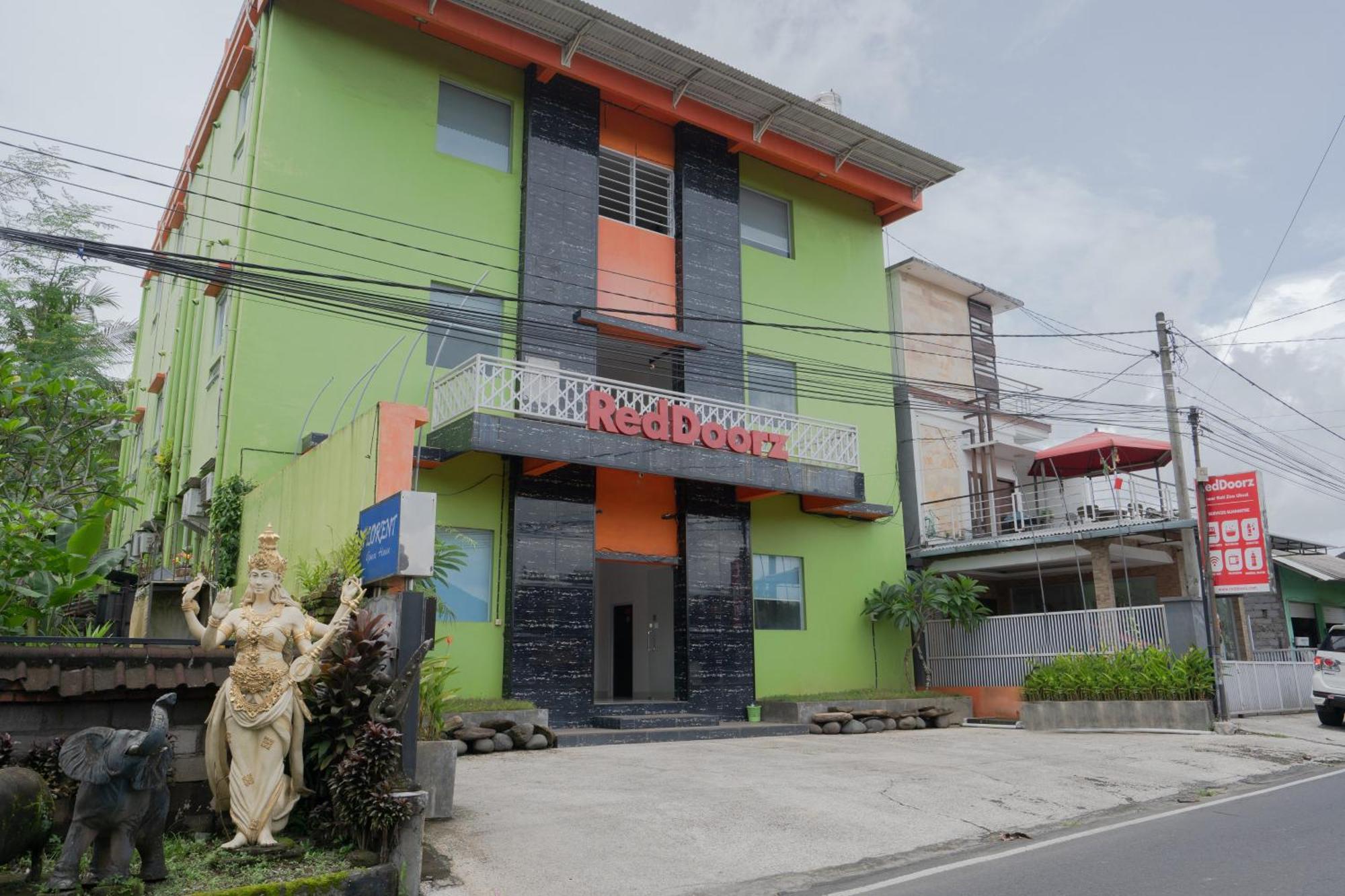 Reddoorz Near Ubud Village Sukawati Dış mekan fotoğraf