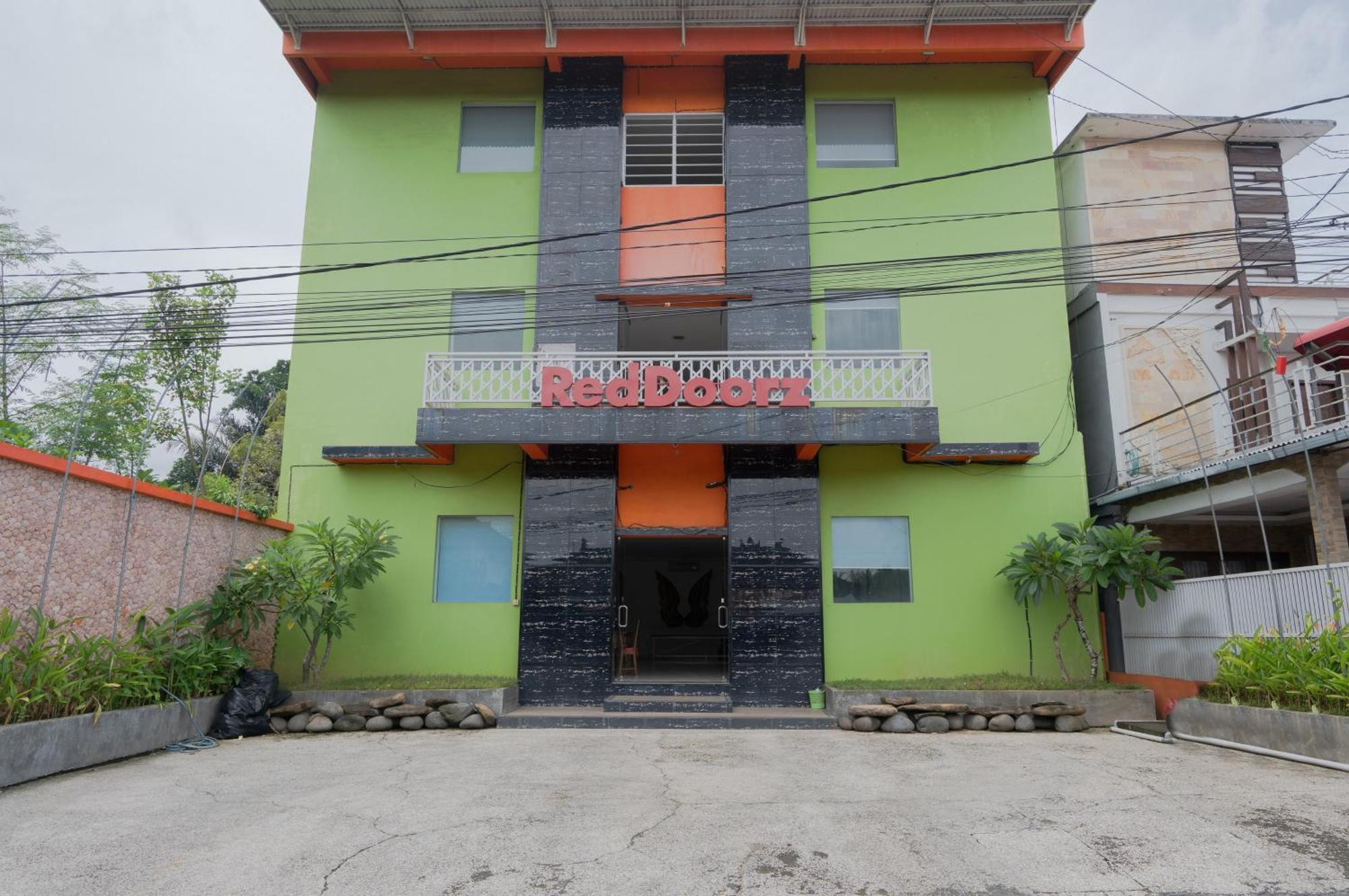 Reddoorz Near Ubud Village Sukawati Dış mekan fotoğraf