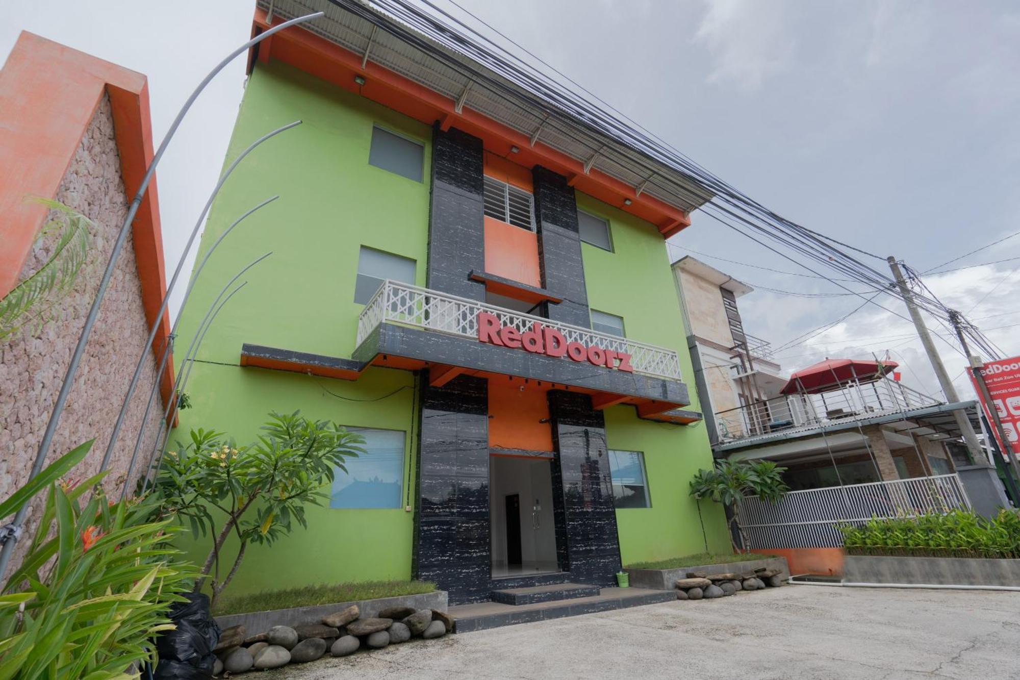 Reddoorz Near Ubud Village Sukawati Dış mekan fotoğraf