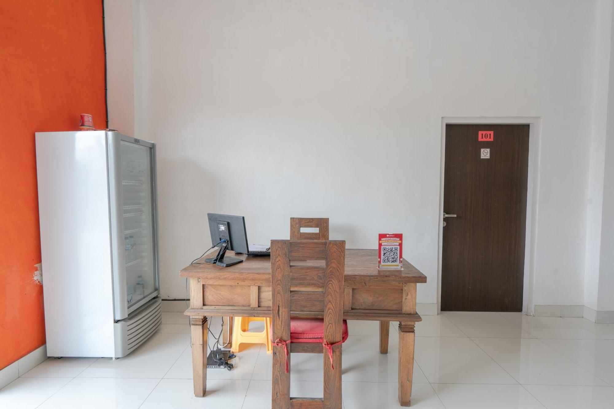 Reddoorz Near Ubud Village Sukawati Dış mekan fotoğraf